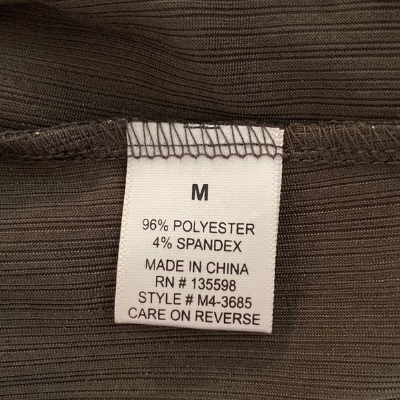 CURE brand women’s gray silver sparkle keyhole front blouse top l/s size M - Picture 11 of 12